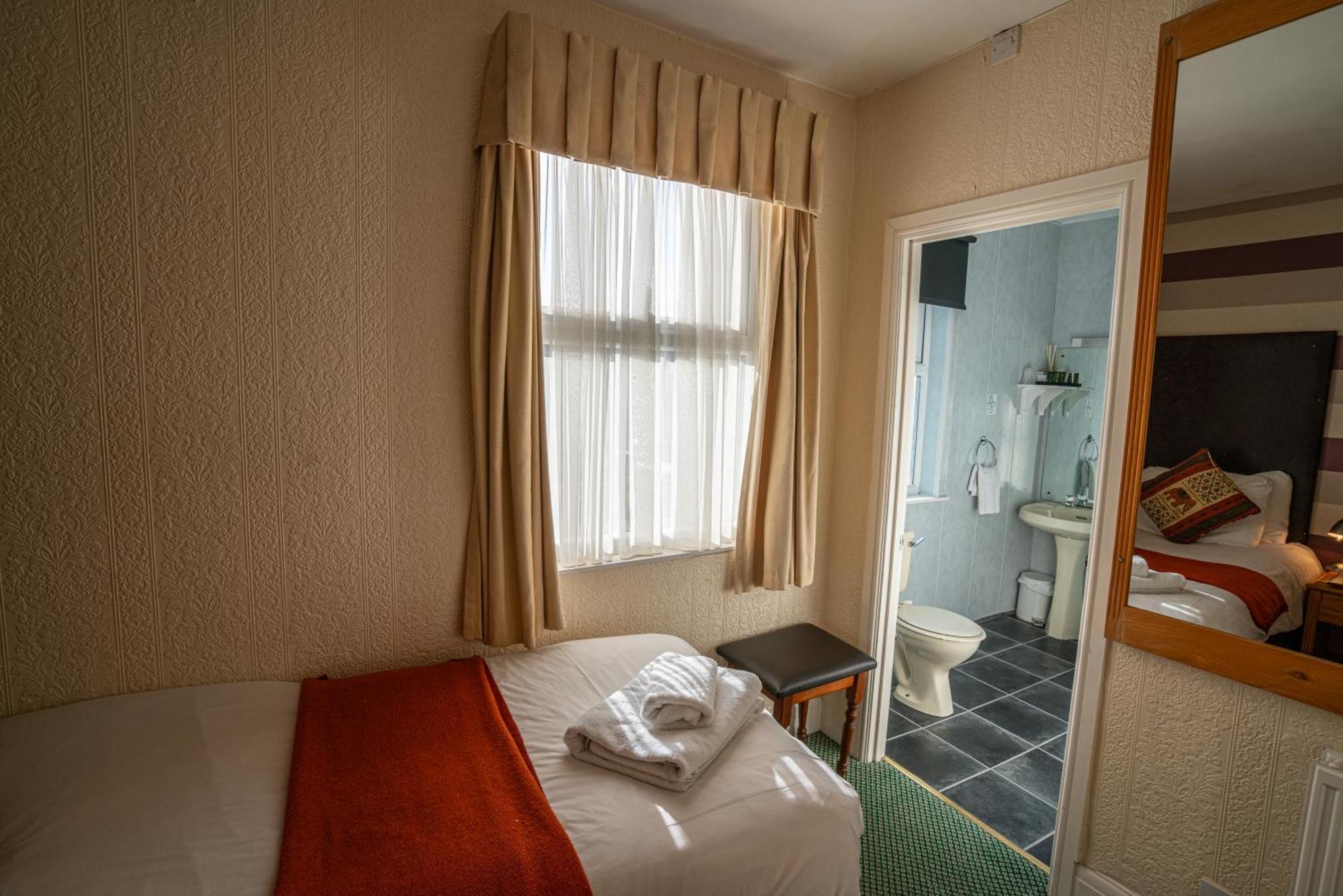 Can-Y-Bae Hotel Llandudno Esterno foto