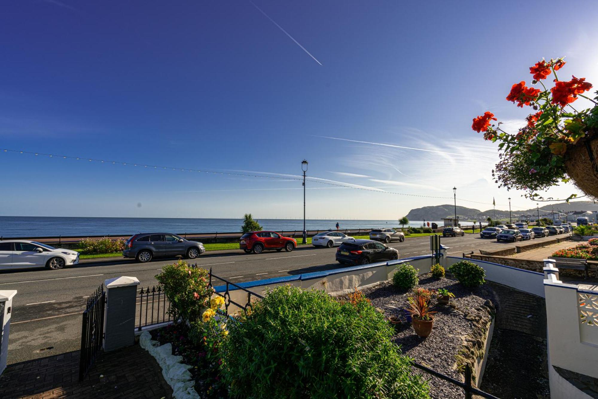 Can-Y-Bae Hotel Llandudno Esterno foto